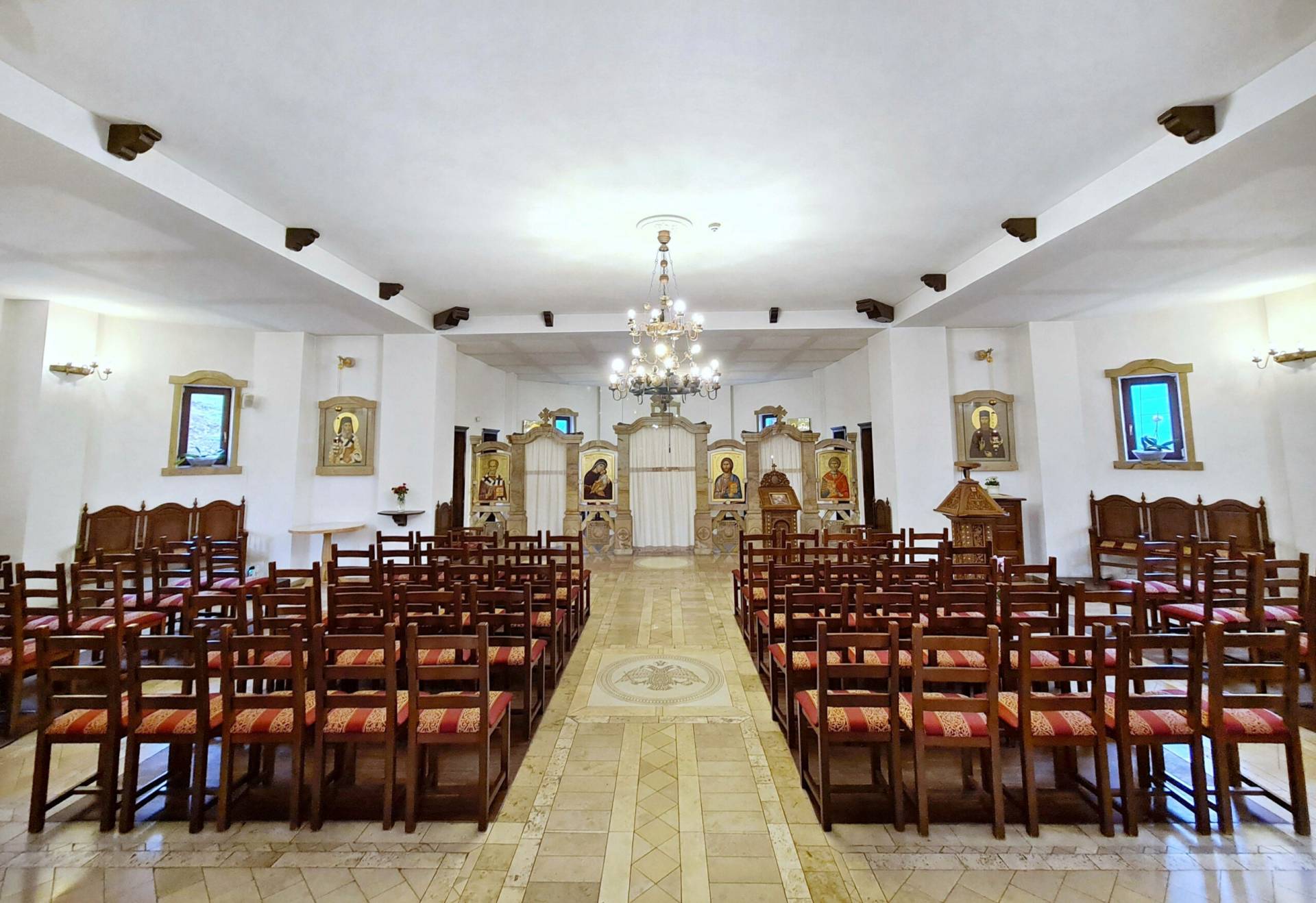 Biserica_1